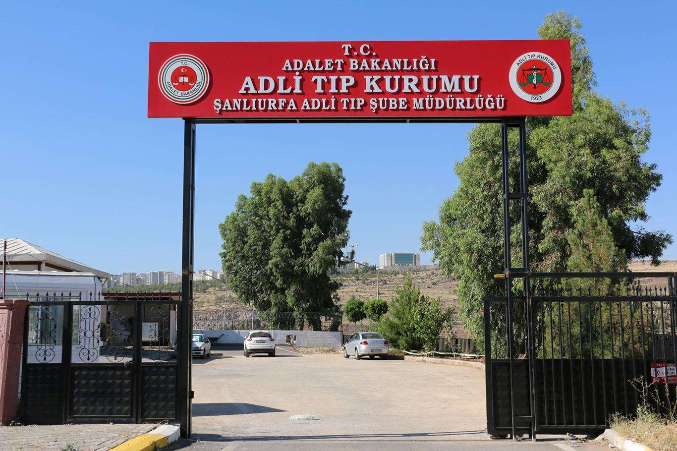 Şanlıurfa'da silahlı kavga: Bir ölü Şanlıurfa'da silahlı kavga: Bir ölü